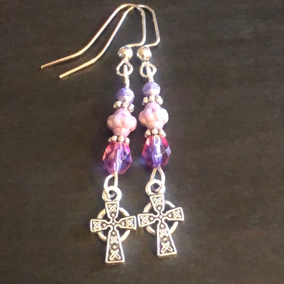Handcrafted Celtic Cross Czech glass earrings - Picture 3 of 4